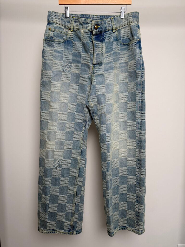 Preowned Louis Vuitton Lightwash Pharrell Damier Skate Denim size 36