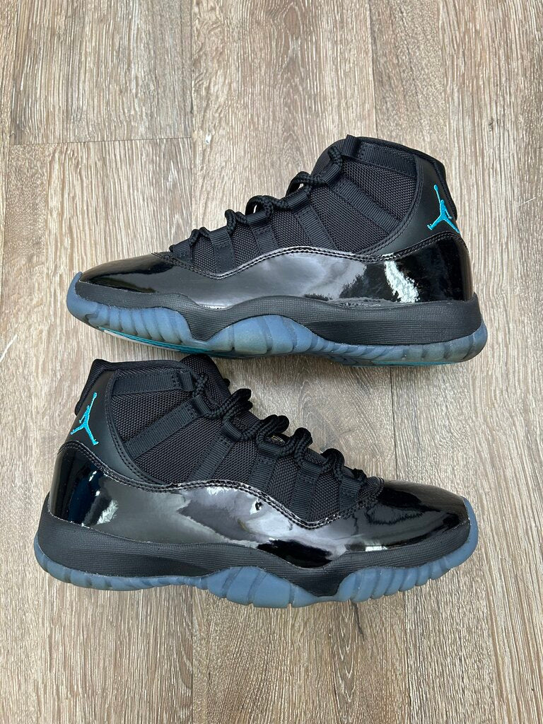 Preowned Jordan 11 Gamma Size 8 (No Box)