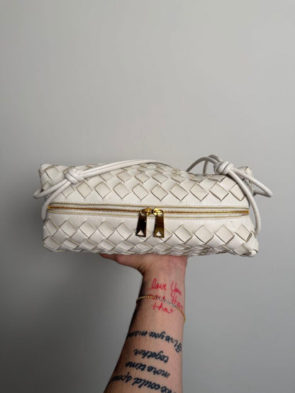 Pre-Owned Bottega Veneta Woven White Bag