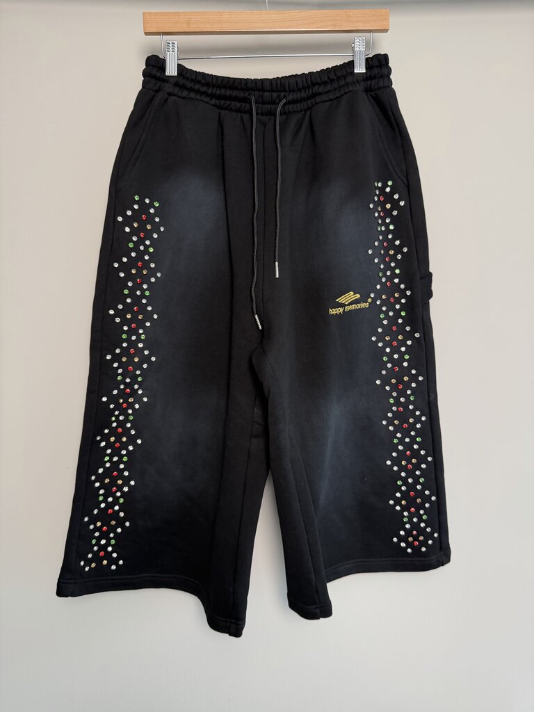 New HMDD Black SweatshortsSize M