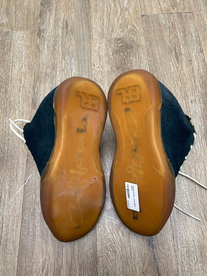 Preowned ERL Vamp Black Size 9