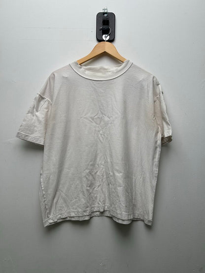 Preowned Greedy Unit Multi tag White Tee Size Large