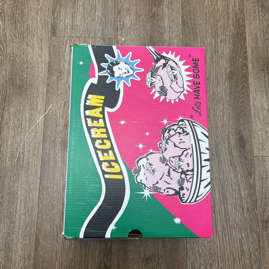 New Ice Cream Boardflip Lemonade Size 8.5