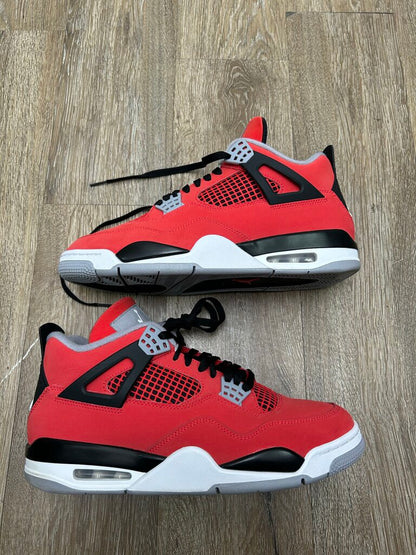 Preowned Jordan 4 Toro Size 11