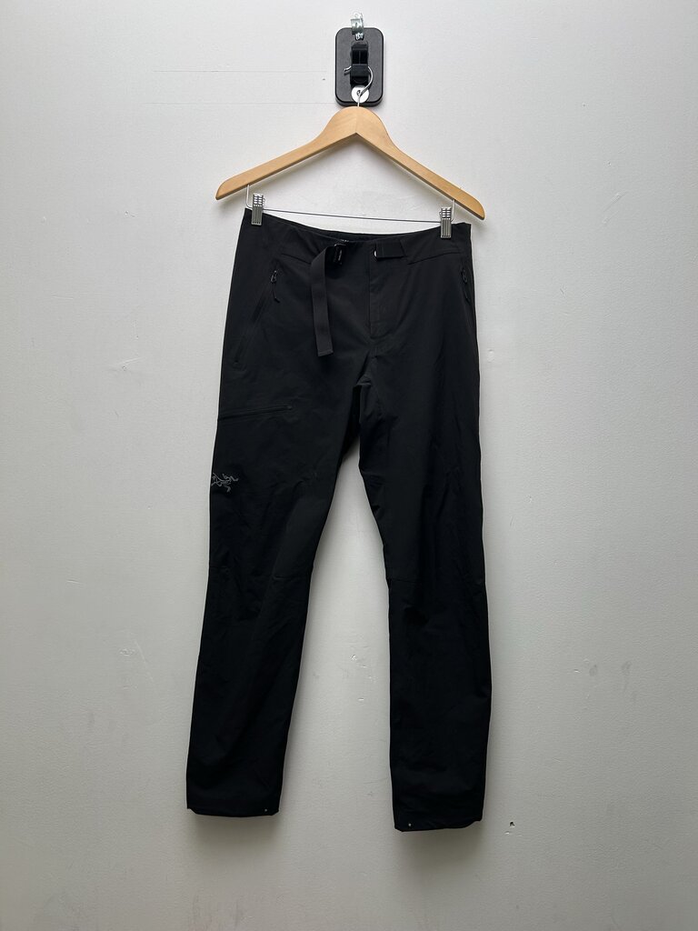 Preowned Arctyrex Black Pants Size XS
