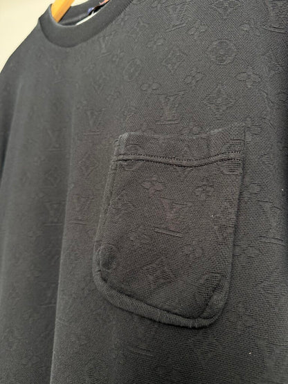Preowned Louis Vuitton Embroidered Monogram Pocket Black Tee size M