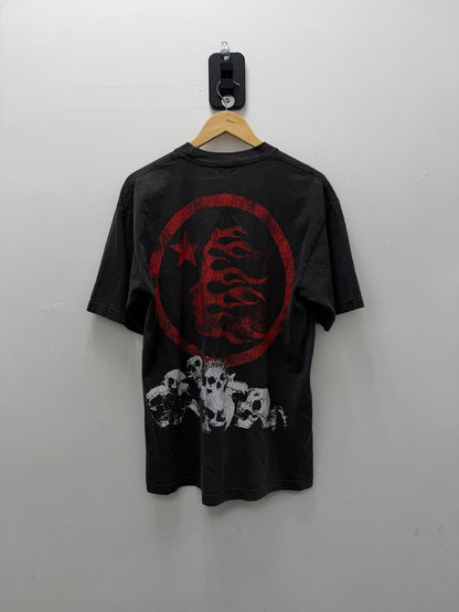 Preowned Hellstar Rhinestone Tee Size Medium