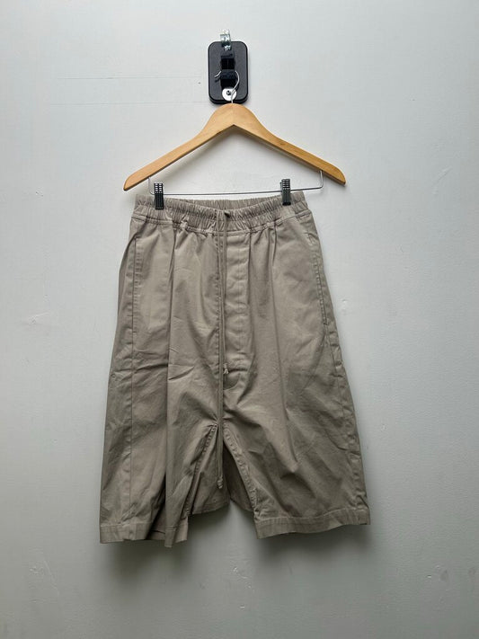 Preowned Rick Owens Lido SS24 Pearl Grey Pod Shorts sz.34
