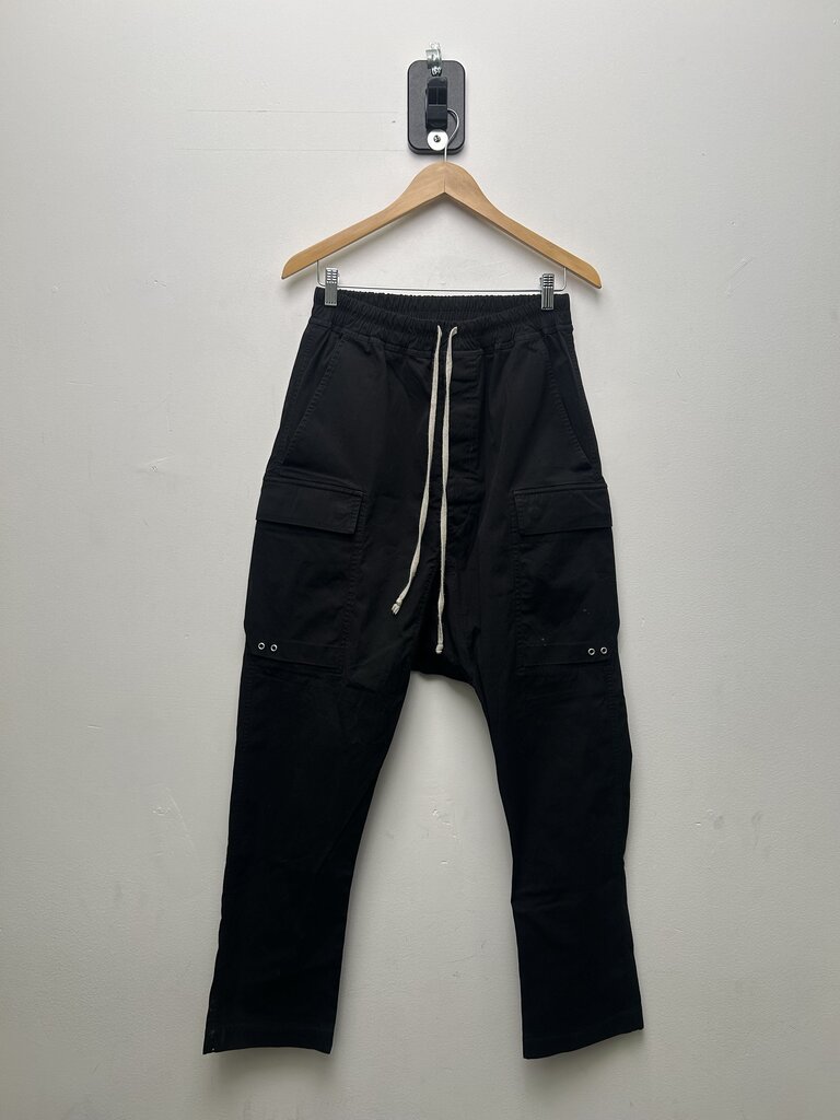 Preowned Rick Owens Black Cropped Cargos sz.36