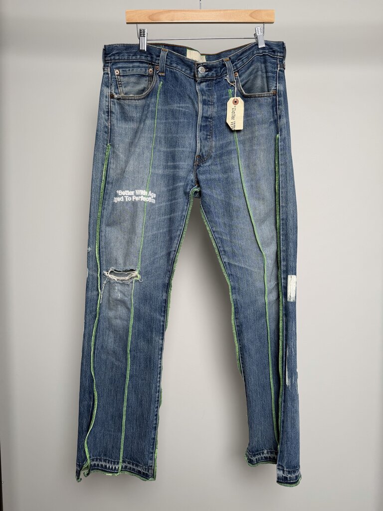 Better With Age Lightwash Derby Pleated Denim size 36x34