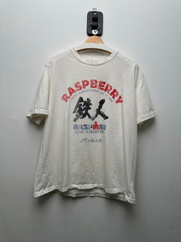 Preowned Gv Gallery White Raspberry Japan Tee Sz.Medium