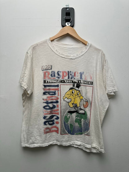 Preowned Gv Gallery White Raspberry Basketball Tee Sz.Medium