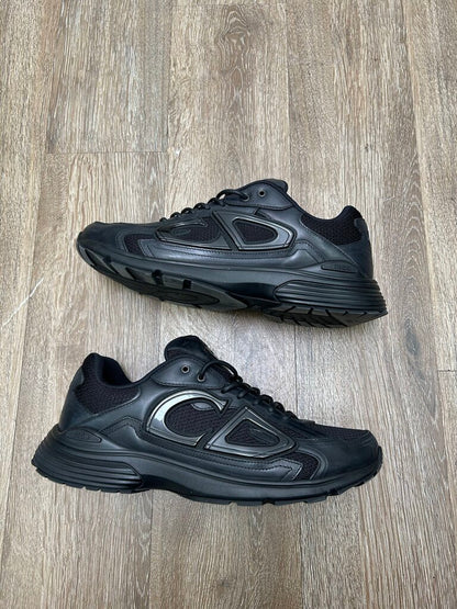 Preowned Dior B30 Black On Black Sz.45