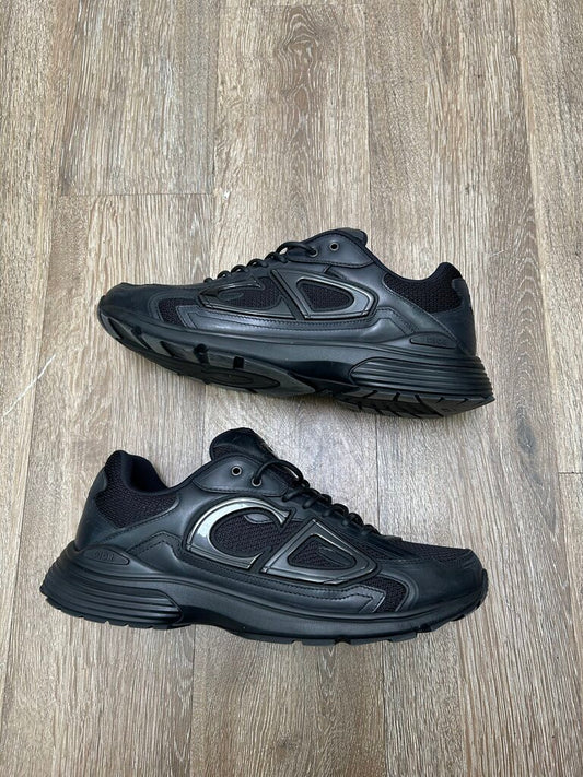 Preowned Dior B30 Black On Black Sz.45