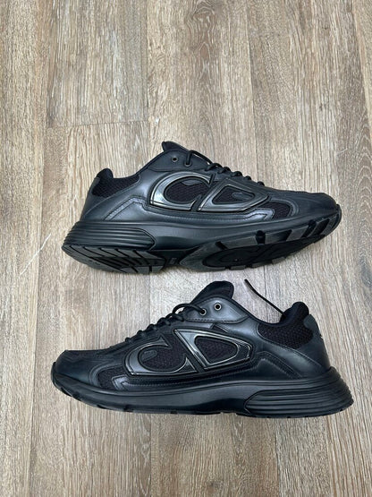 Preowned Dior B30 Black On Black Sz.45