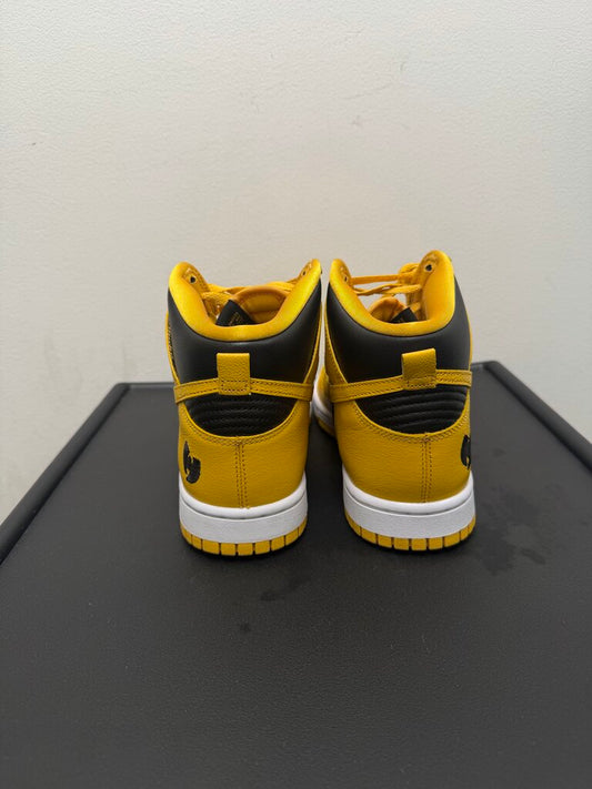 Preowned Nike Wutang Black Yellow Dunk High sz.8