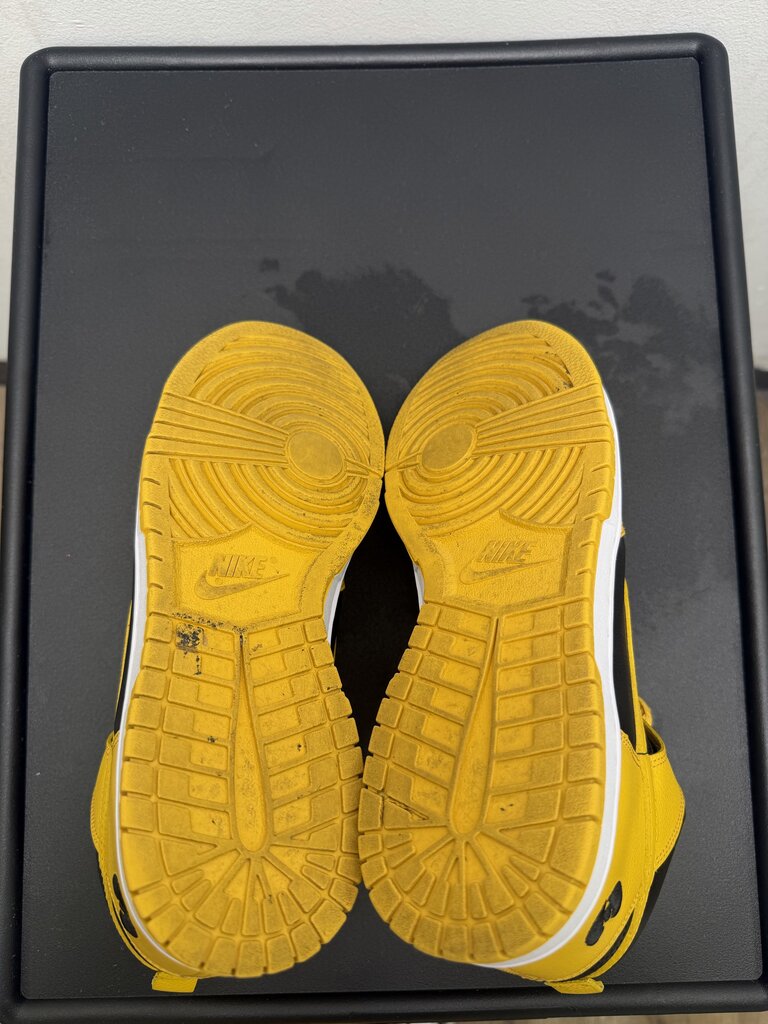 Preowned Nike Wutang Black Yellow Dunk High sz.8