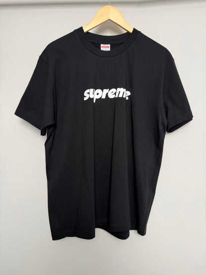 New Supreme Spell Out Logo Black Tee size S