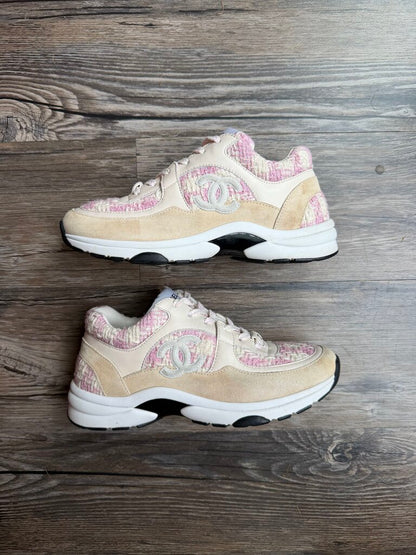 Preowned Chanel White Cream Pink Tweed Runners size 36