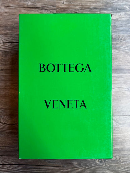 New Bottega Veneta Metallic Olive size 43