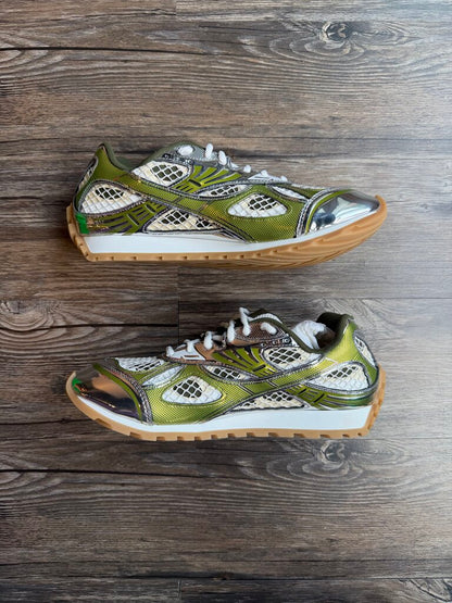 New Bottega Veneta Metallic Olive size 43