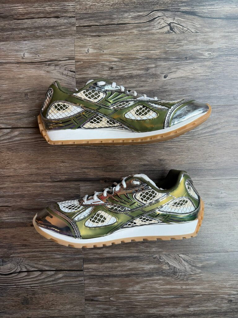 Preowned Bottega Venetta Metallic Olive Orbit size 45