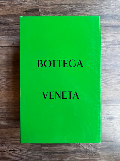 Preowned Bottega Venetta Metallic Olive Orbit size 45