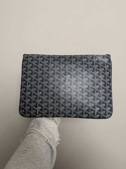 Preowned Goyard Grey Pouch