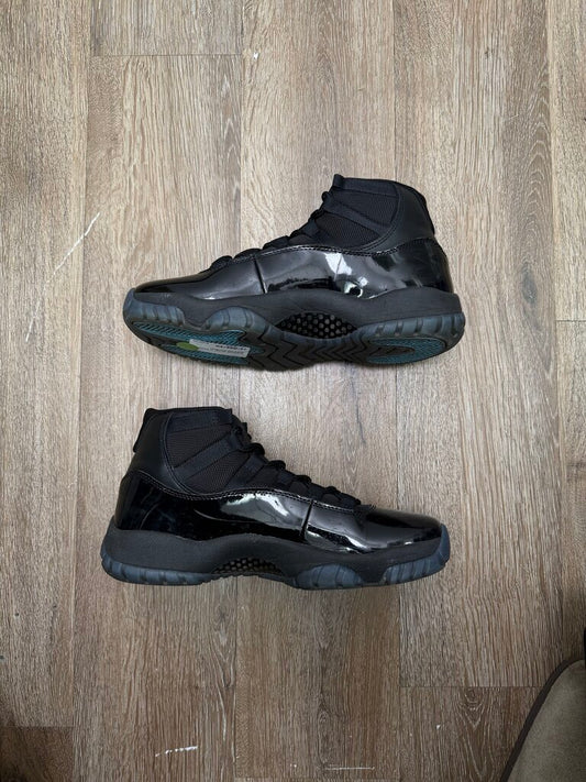 Preowned Jordan 11 Gamma Sz.8.5 (No Box/Sole)