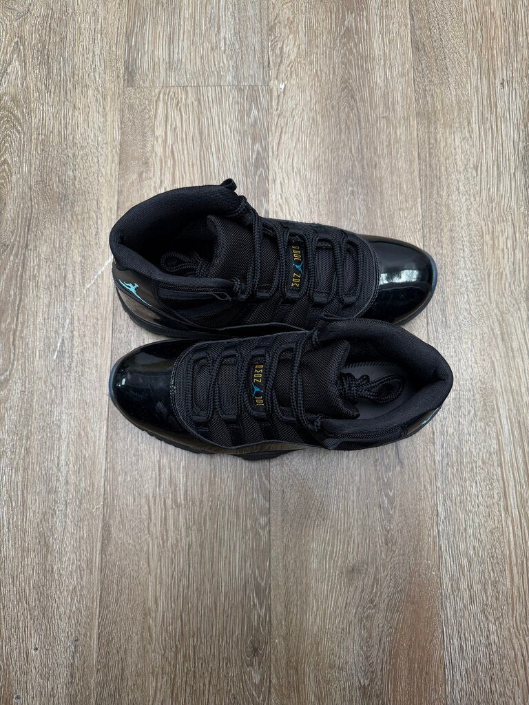 Preowned Jordan 11 Gamma Sz.8.5 (No Box/Sole)