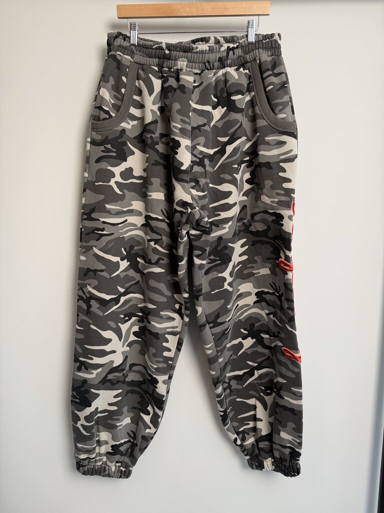 New GV Gallery Snow Camo Sweatpants Sz. XXL