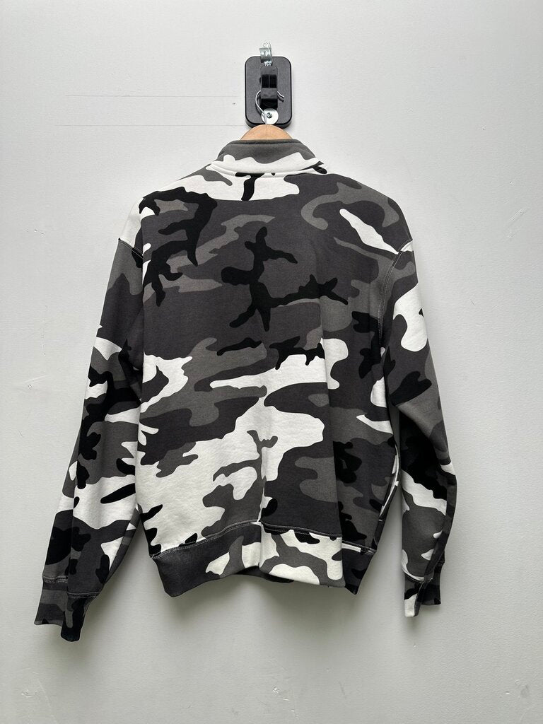New Supreme Flag Half Zip Camo Black/White Sz. Small