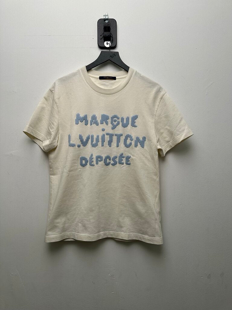 Preowned Louis Vuitton Marque Blue Embroidered Logo White Tee sz.S