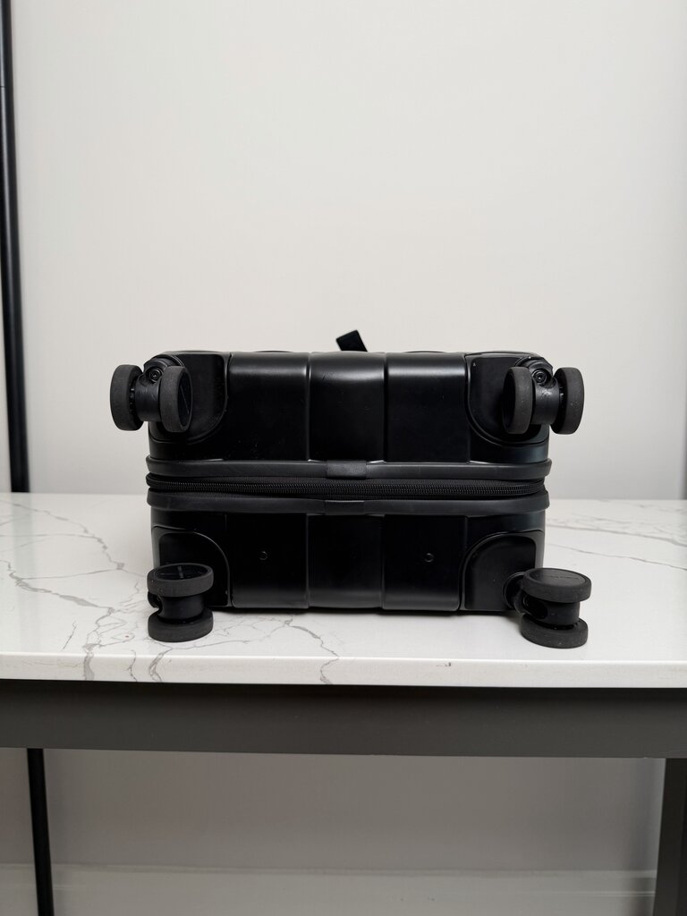 Pre-Owned Bottega Veneta Carry On Luggage