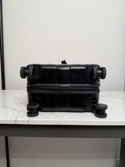 Pre-Owned Bottega Veneta Carry On Luggage