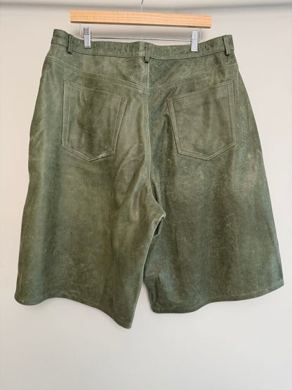 New GV Gallery Sage Leather Shorts Sz, XL