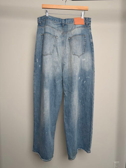 Preowned ACNE Studios Lightwash Baggy Paint Splatter Denin size 34-36