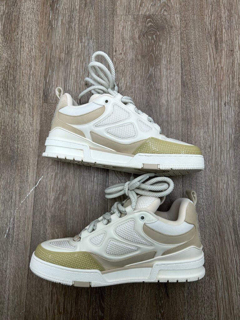 Preowned Louis Vuitton Skate Sneaker Biege Sz. LV 8.5(10.5)