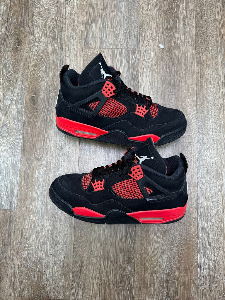 Preowned Jordan 4 Red Thunder Sz.13 (No Box)