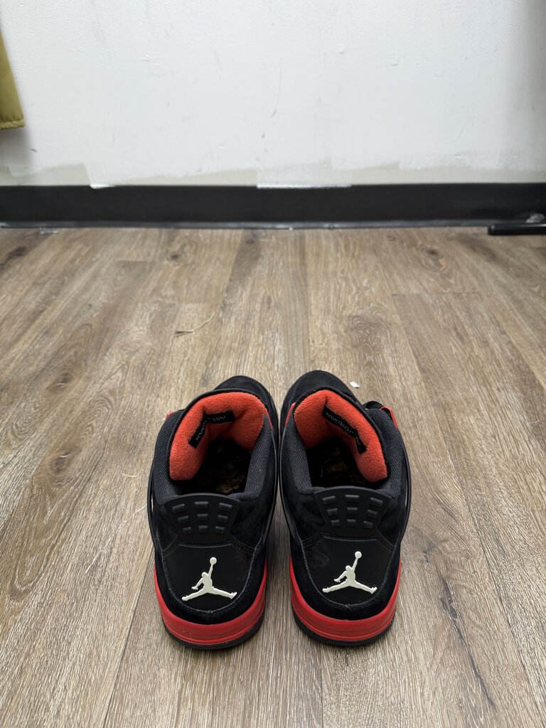 Preowned Jordan 4 Red Thunder Sz.13 (No Box)