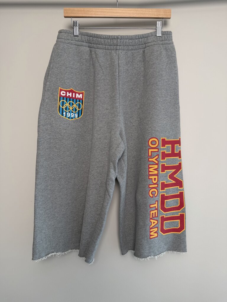 New HMDD Olympic 3/4 Grey Shorts size M