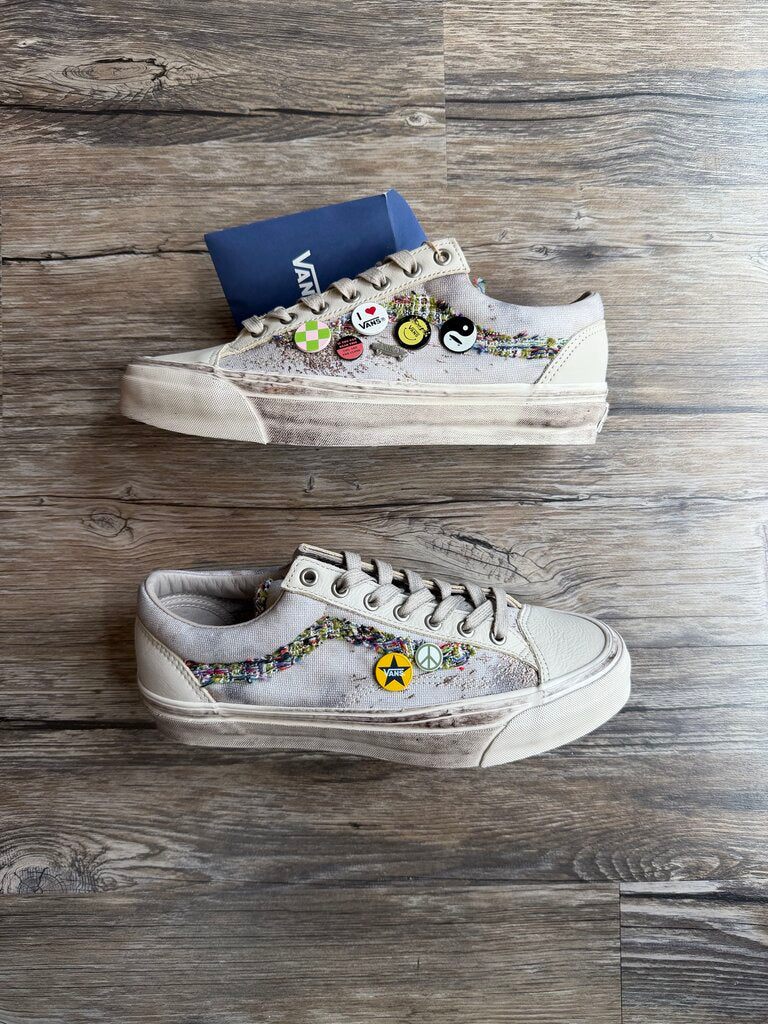 New Vans Souvenir White Vans Sz. 11.0