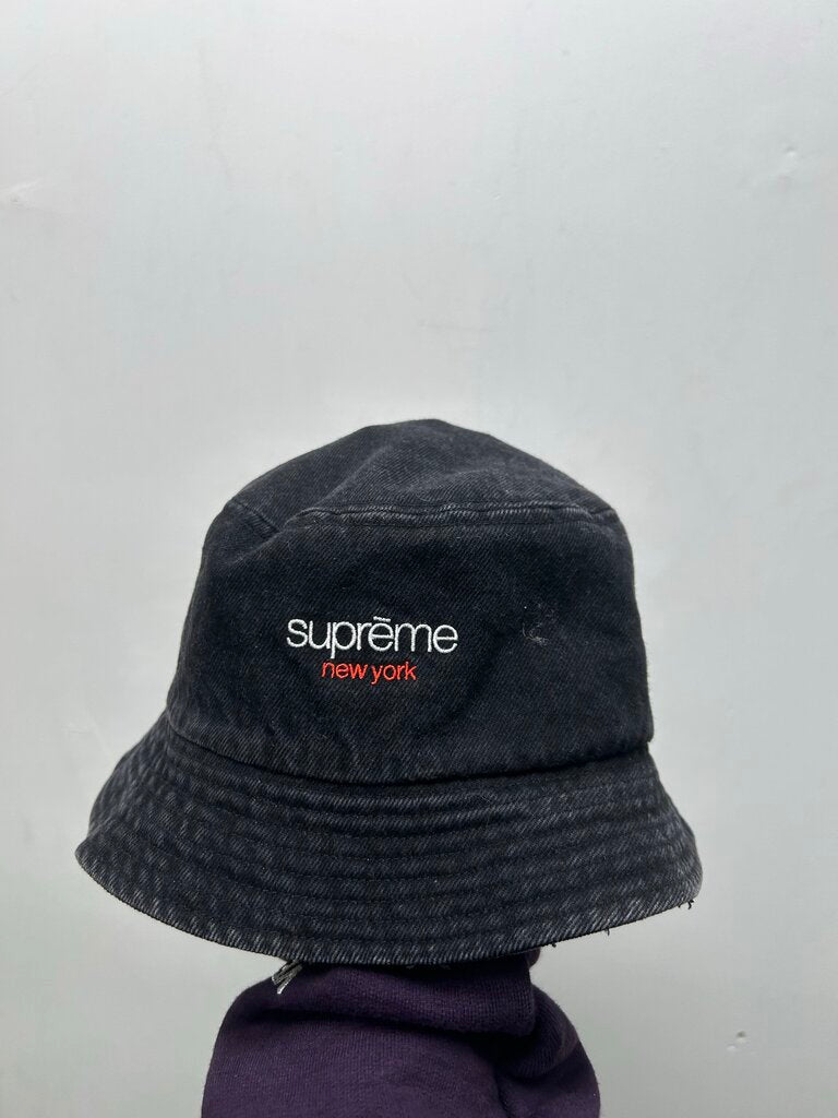Preowned Supreme Black New York Bucket Hat