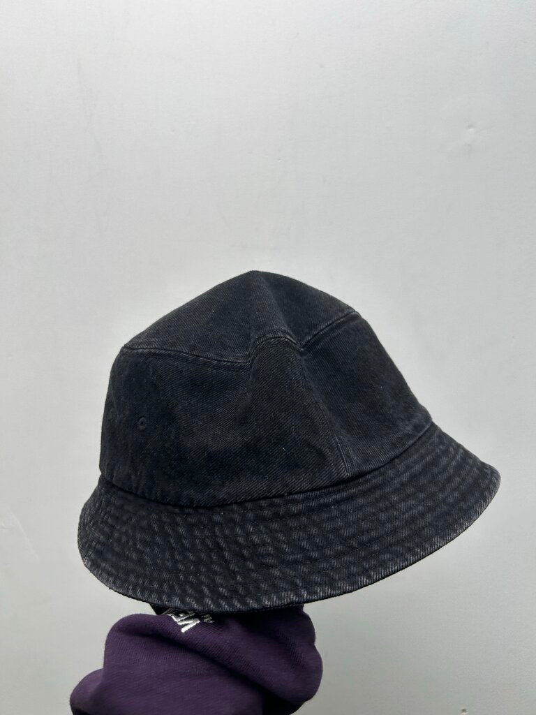Preowned Supreme Black New York Bucket Hat