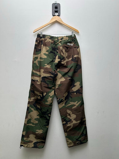 Preowned Supreme Camo Gore-tex Smurfs Pants Sz.Medium