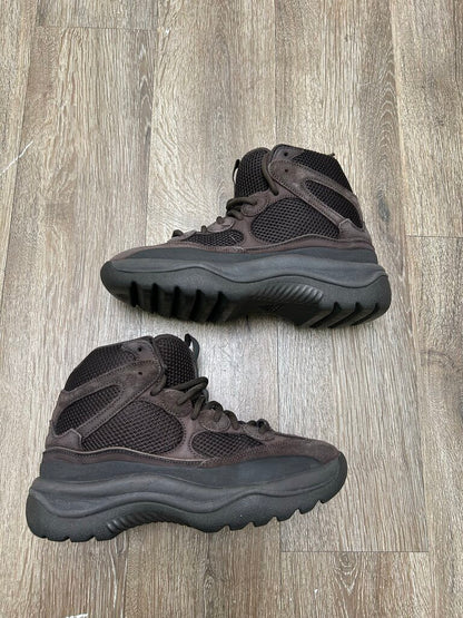 Preowned Yeezy DSRT Boot Oil Sz.8.5