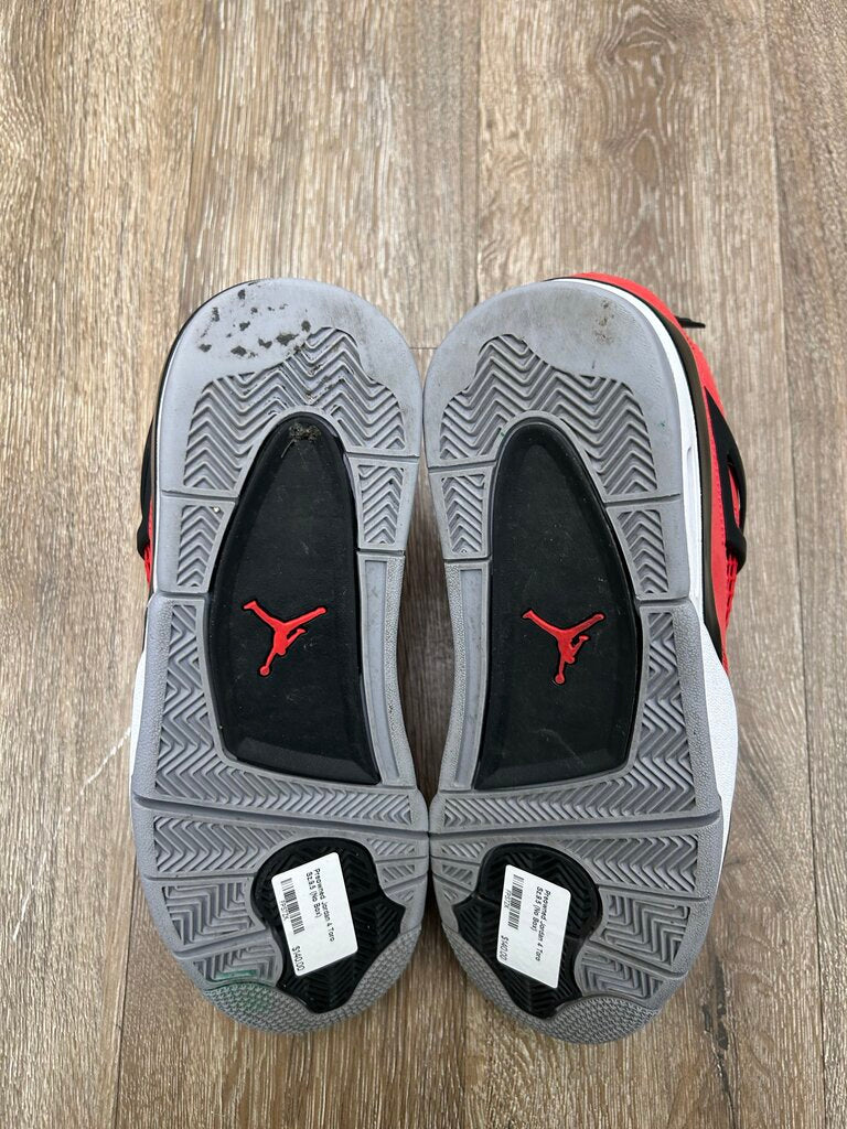Preowned Jordan 4 Toro Sz.9.5 (No Box)
