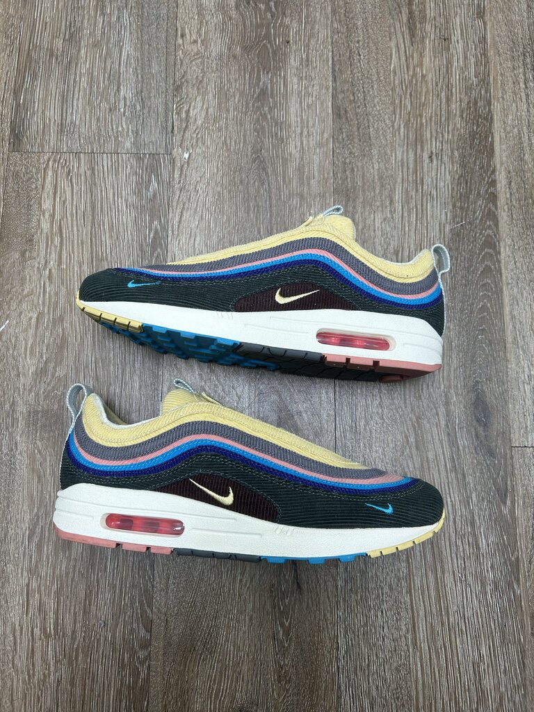 Preowned Nike Air Max 1/97 SW Sz.10