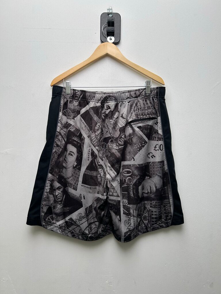 Preowned Supreme Black White Pounds Mesh Shorts Sz.XL
