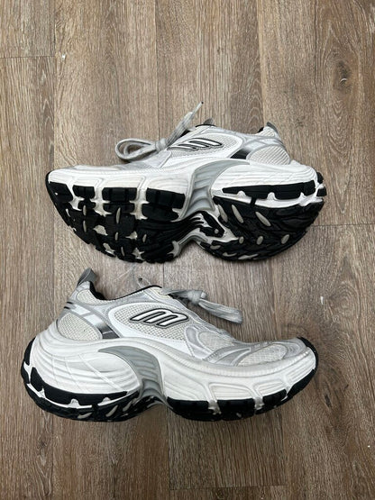 Preowned Balenciaga White 10XL Sneaker sz.41
